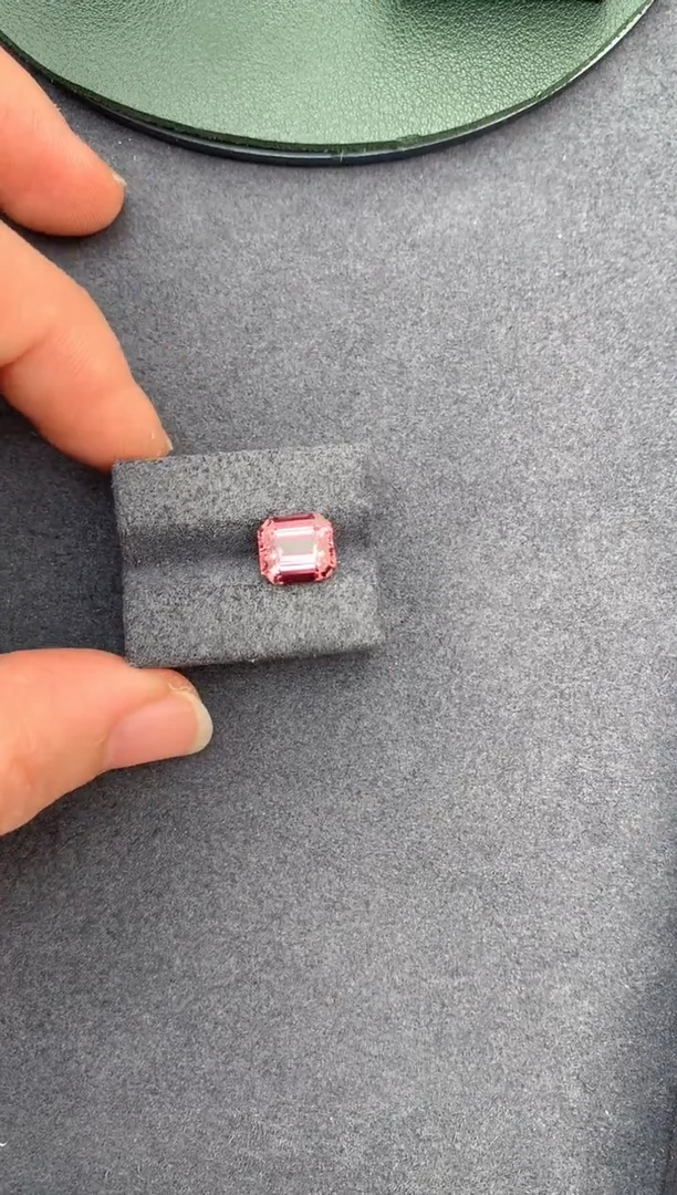 【闪购商品】碧玺裸石未镶嵌3ct粉碧玺