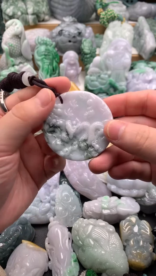 吊坠(不含链)未镶嵌翡翠1