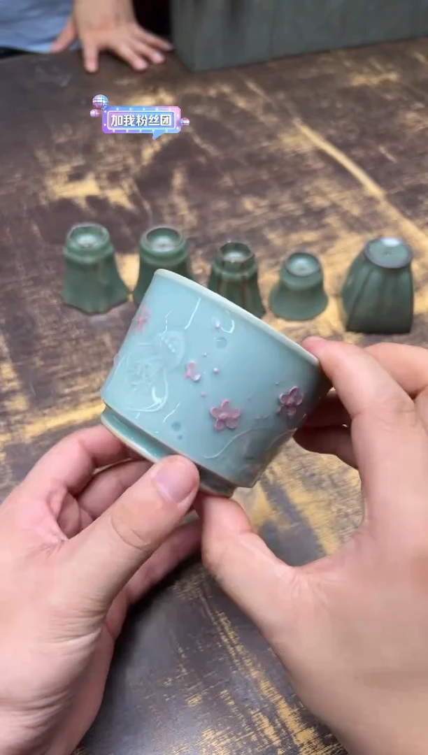 ?**-陈果粉青海底世界容天杯
