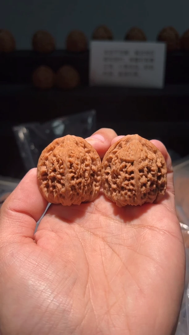 把件文玩核桃小*388福利对南疆石