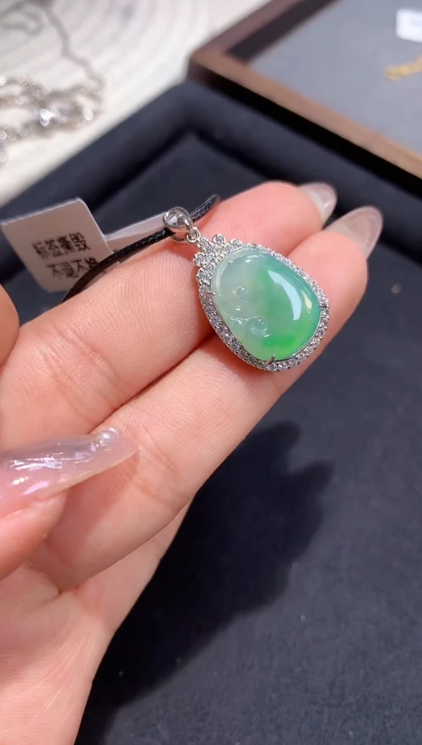 吊坠(不含链)银S925镶嵌翡翠【挽石珠宝】如意