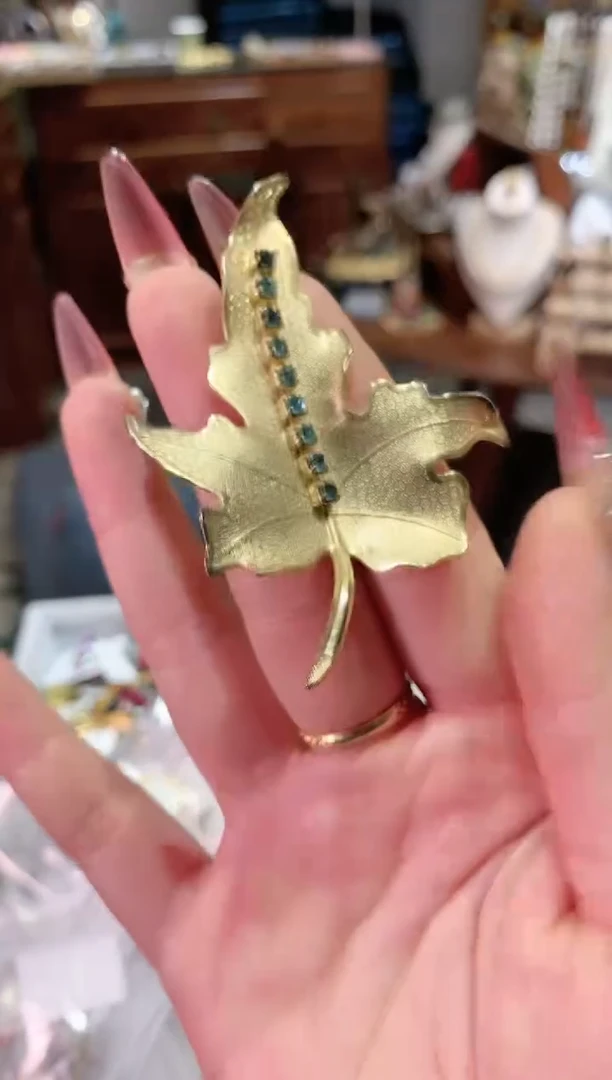 【闪购商品】瓷片楚楚中古珠宝甄选不退换