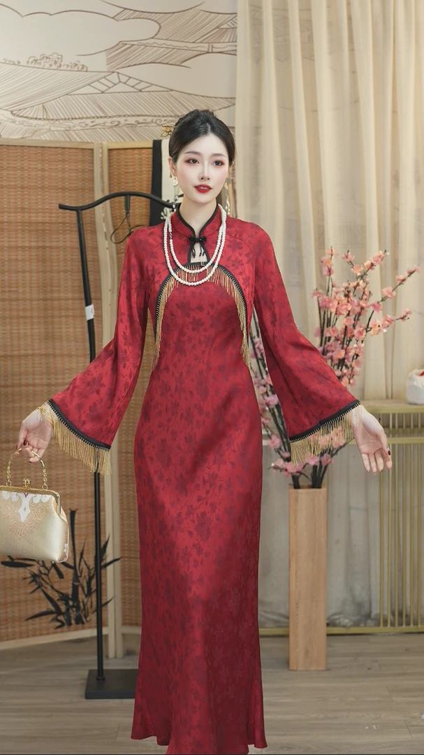代佳莉2025新款新中式时尚修身优雅国风红色显瘦旗袍（6591）