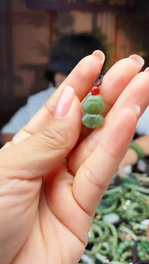 颈饰未镶嵌和田玉多样性发货拍一发一