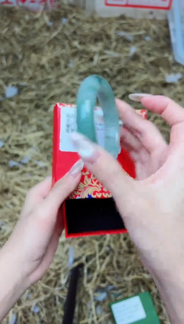 未镶嵌手镯石英质玉1004--圈口54