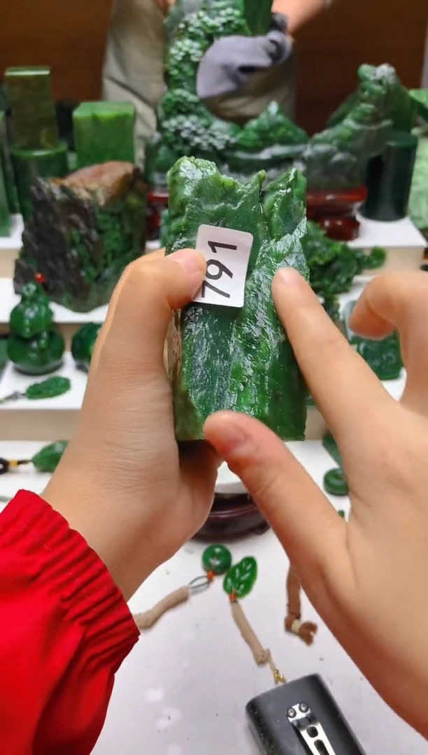未镶嵌和田玉珠宝半成品1