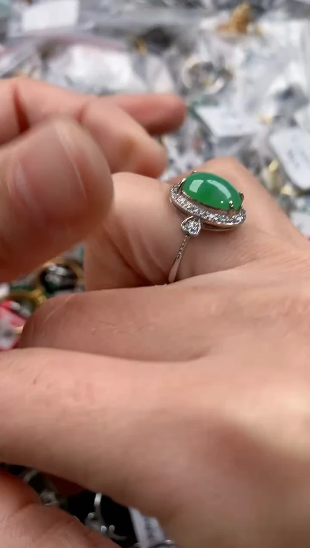 银S925镶嵌戒指翡翠   2                         5