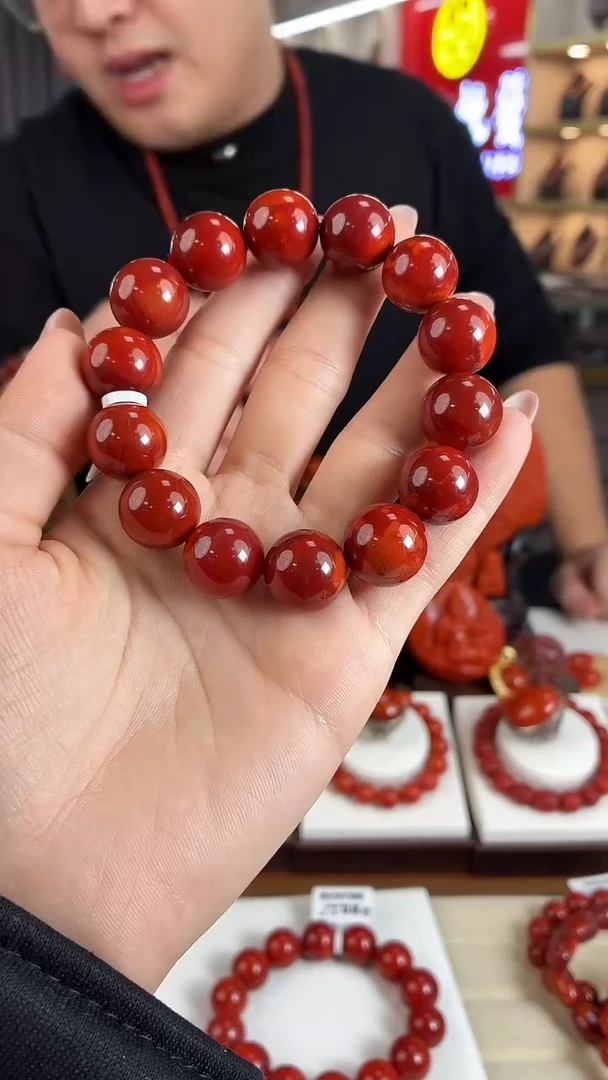 未镶嵌瓦西牛血手串15mm南红玛瑙（多样式发其一）
