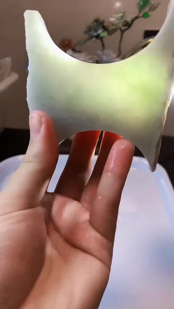 翡翠未镶嵌颈饰天然A货翡翠