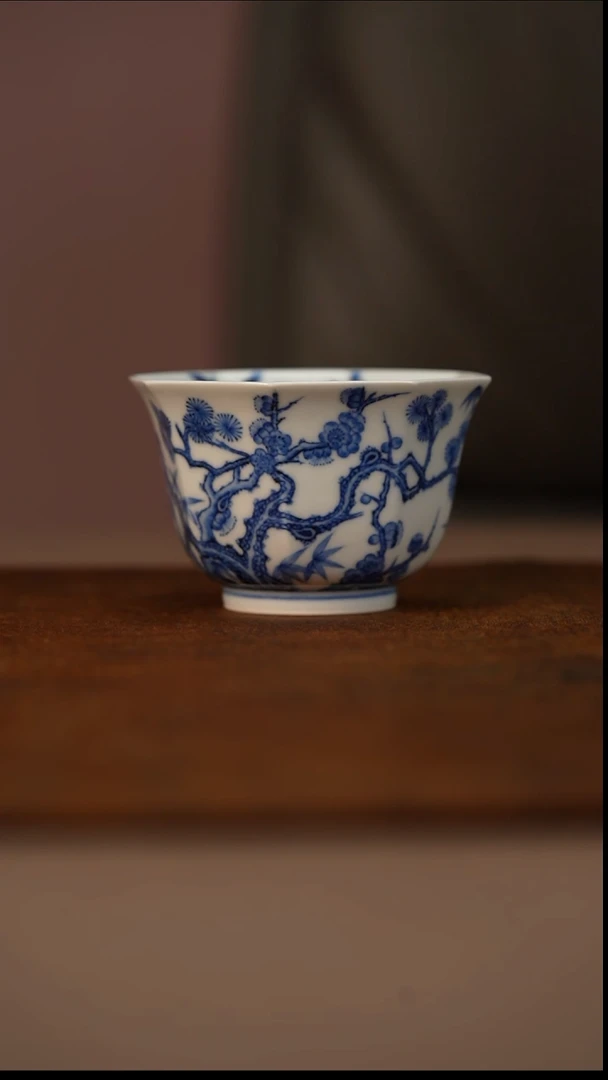 瓷又见春风松竹梅八方杯