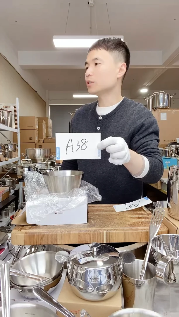 【闪购商品】A38 微瑕小怪兽锥形碗