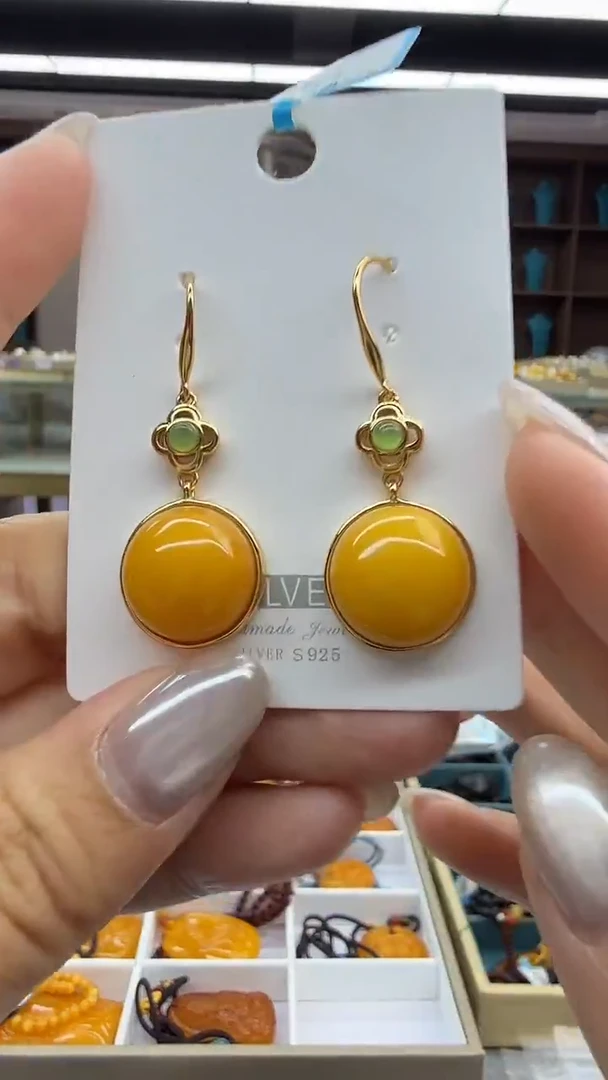 琥珀未镶嵌耳饰108秒拍号 假一罚三