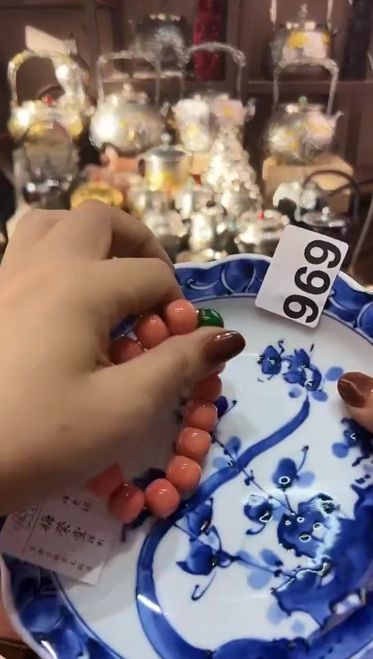 瓷片无**雄696