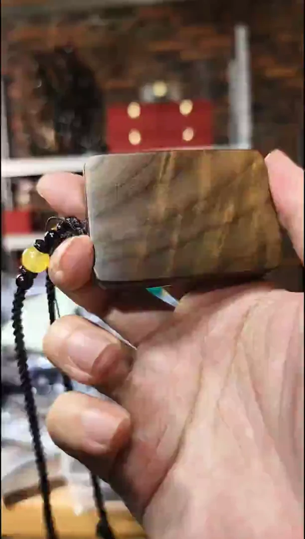 金丝楠无事牌脖挂