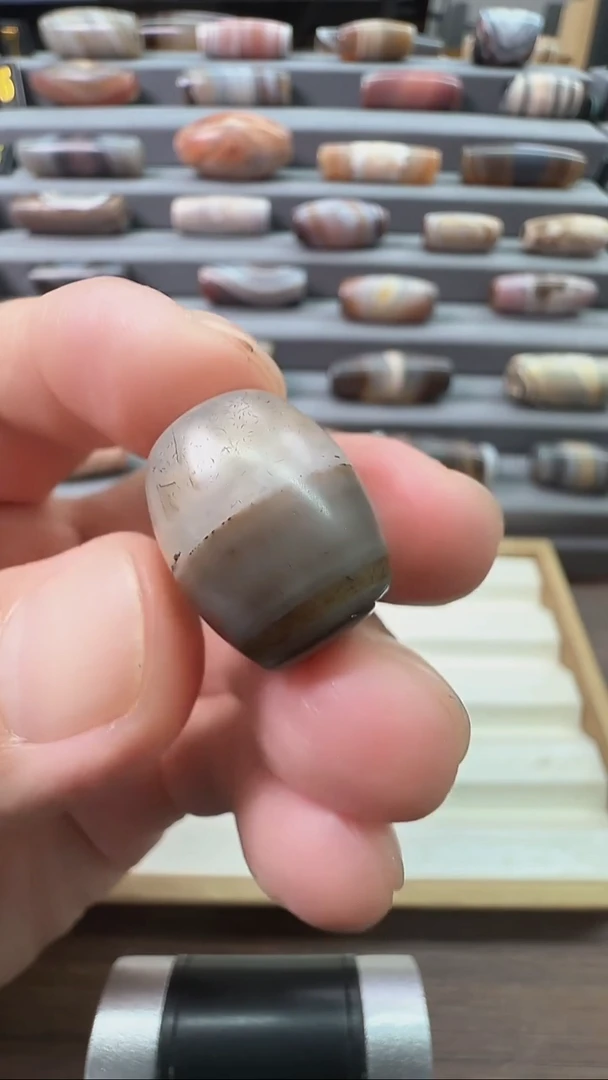 未镶嵌颈饰玛瑙/玉髓玛瑙25*21