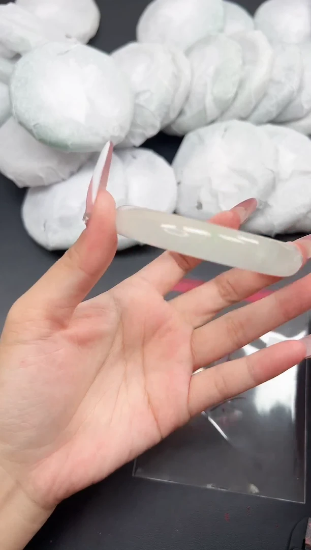 精品手镯，一物一拍O-068