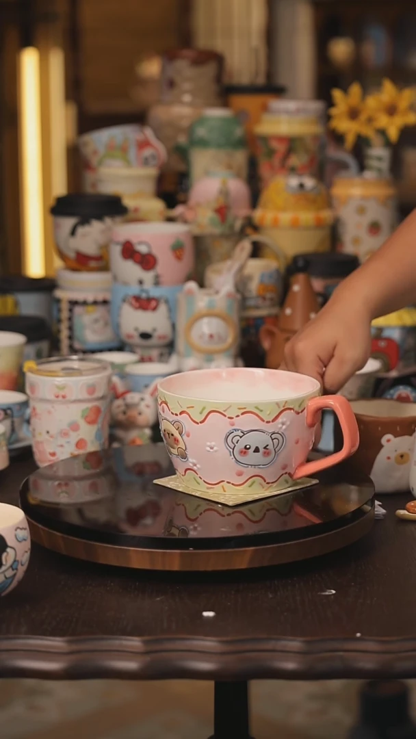 景德镇釉下彩绘设计师款式陶瓷