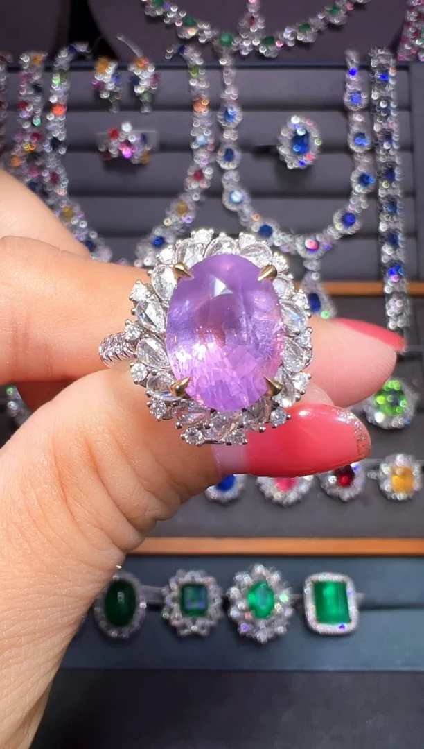 戒指彩色蓝宝石18K金镶嵌5.13ct/AIGS/无烧