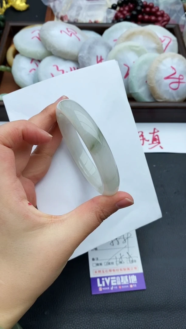 未镶嵌手镯石英质玉2+58/59