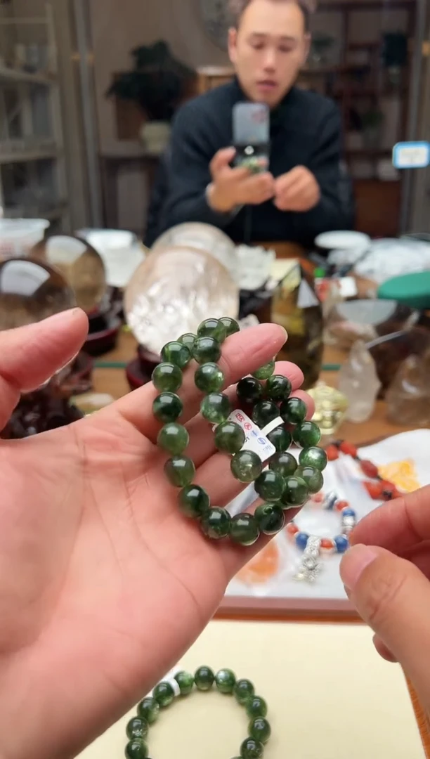 【闪购商品】水晶手链未镶嵌y515绿锂云母  卡11