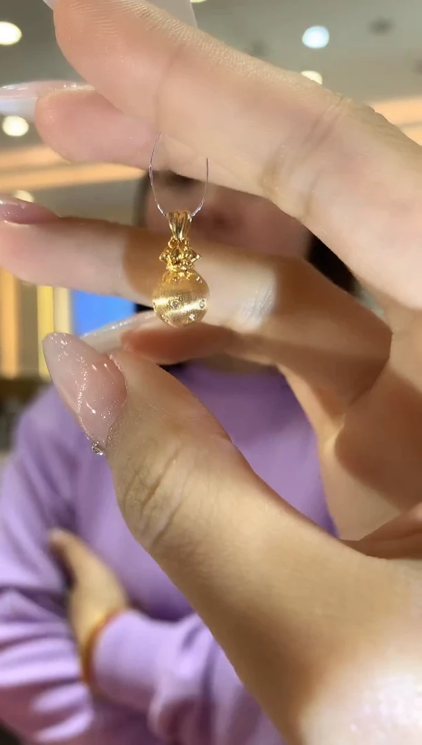 【闪购商品】18K金吊坠(不含链)吊坠