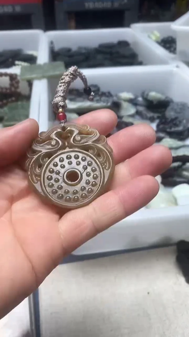 吊坠(不含链)未镶嵌和田玉1