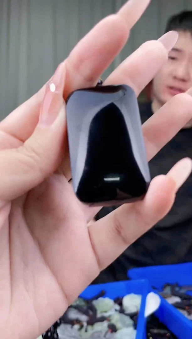 和田玉未镶嵌挂件拍一发一，多样性发货！351