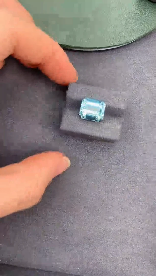 【闪购商品】海蓝宝石裸石未镶嵌6.4ct海蓝宝