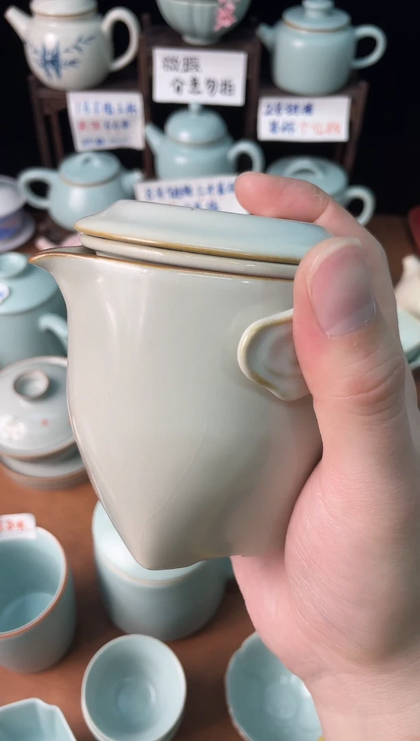 黄汝手绘快客杯1壶2杯（微瑕不售后，介意勿拍）