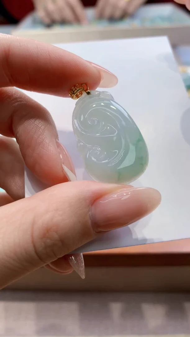 颈饰未镶嵌翡翠天然缅甸a货翡翠
