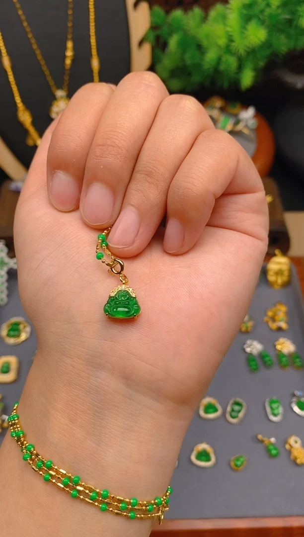 【闪购商品】翡翠吊坠(不含链)银S925镶嵌佛公万能扣