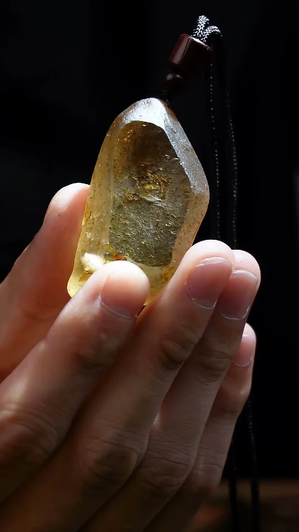 吊坠(赠链)未镶嵌水晶水晶