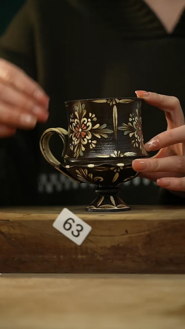 【闪购商品】瓷片新品！设计师款手绘/咖啡杯 听歌