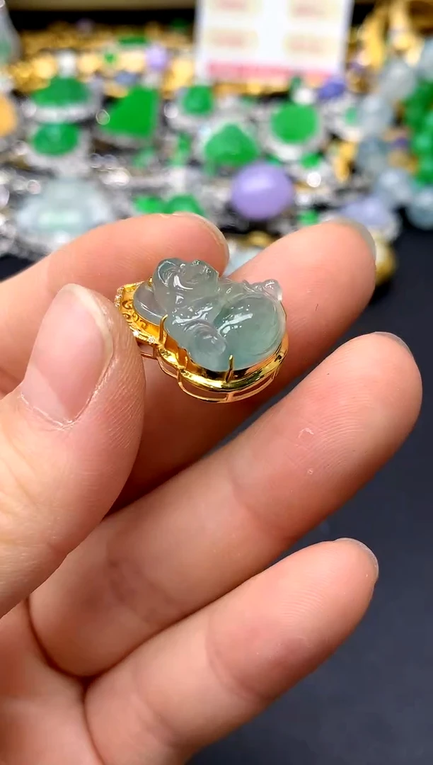 颈饰18K金镶嵌翡翠132-中国好珍宝