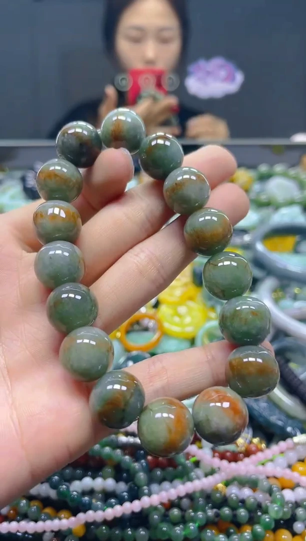 颈饰未镶嵌翡翠13MM/C/翡翠A货，一件也是批发价