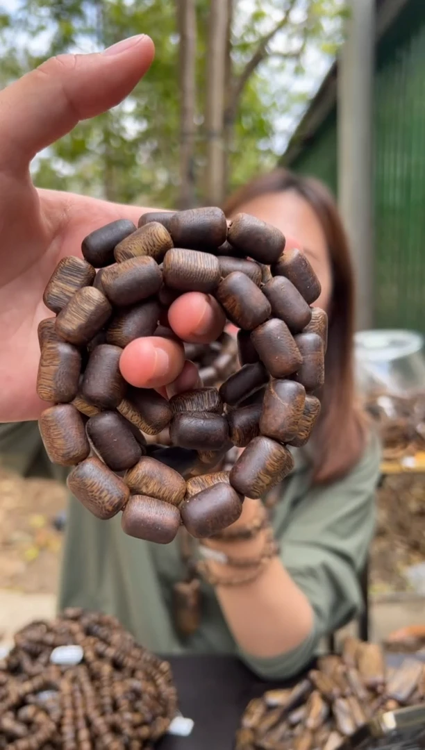 【闪购商品】沉香手串11克乌身圆叶手串多样性发货1条3号