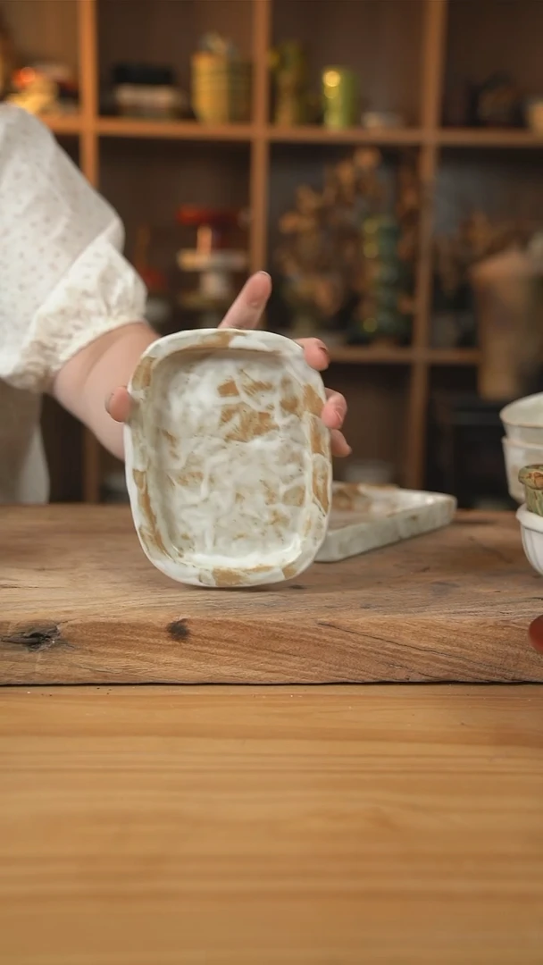 粉影系列的6英寸长方小碟【壶