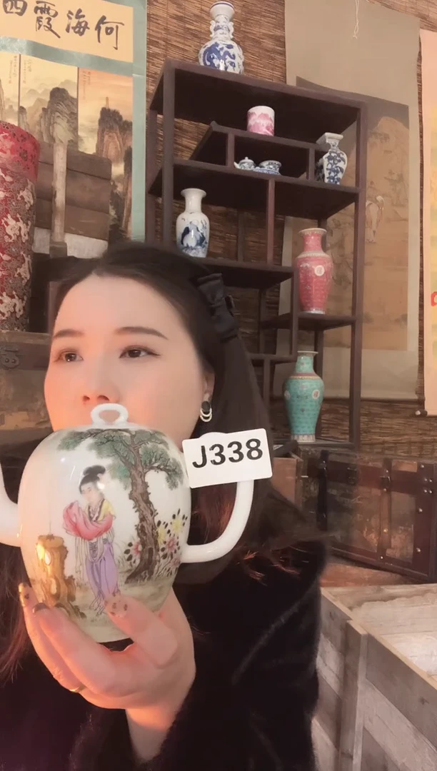 陶景德镇陶瓷摆件J338