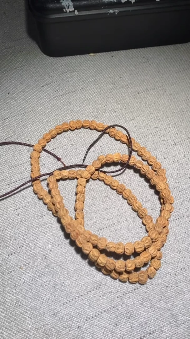 【闪购商品】柏香籽/百香籽吊坠HLW1203-101