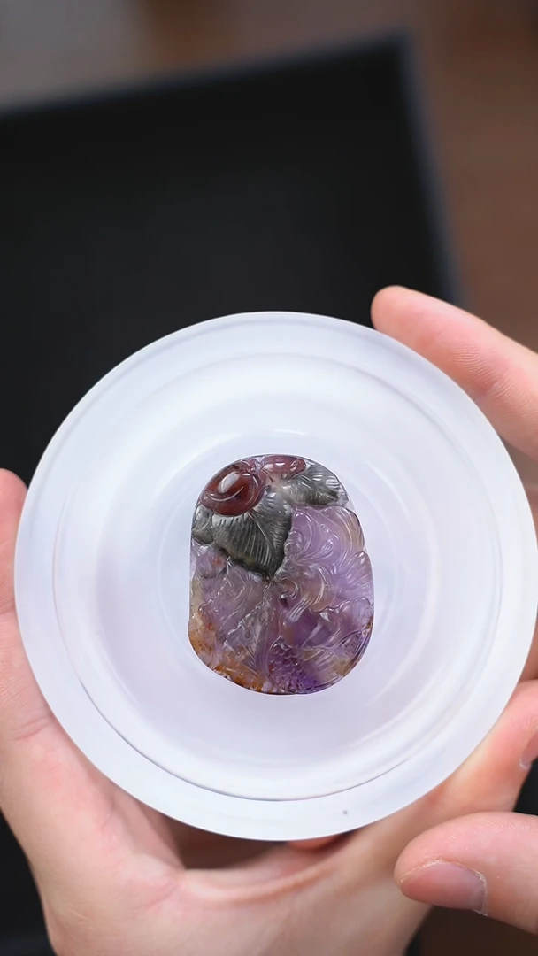 【闪购商品】水晶吊坠(不含链)未镶嵌q102 极光23雕刻牌吊坠