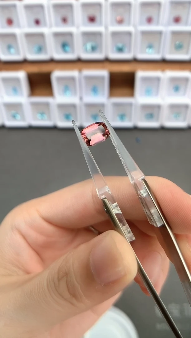 未镶嵌裸石定制碧玺1.49ct 09060