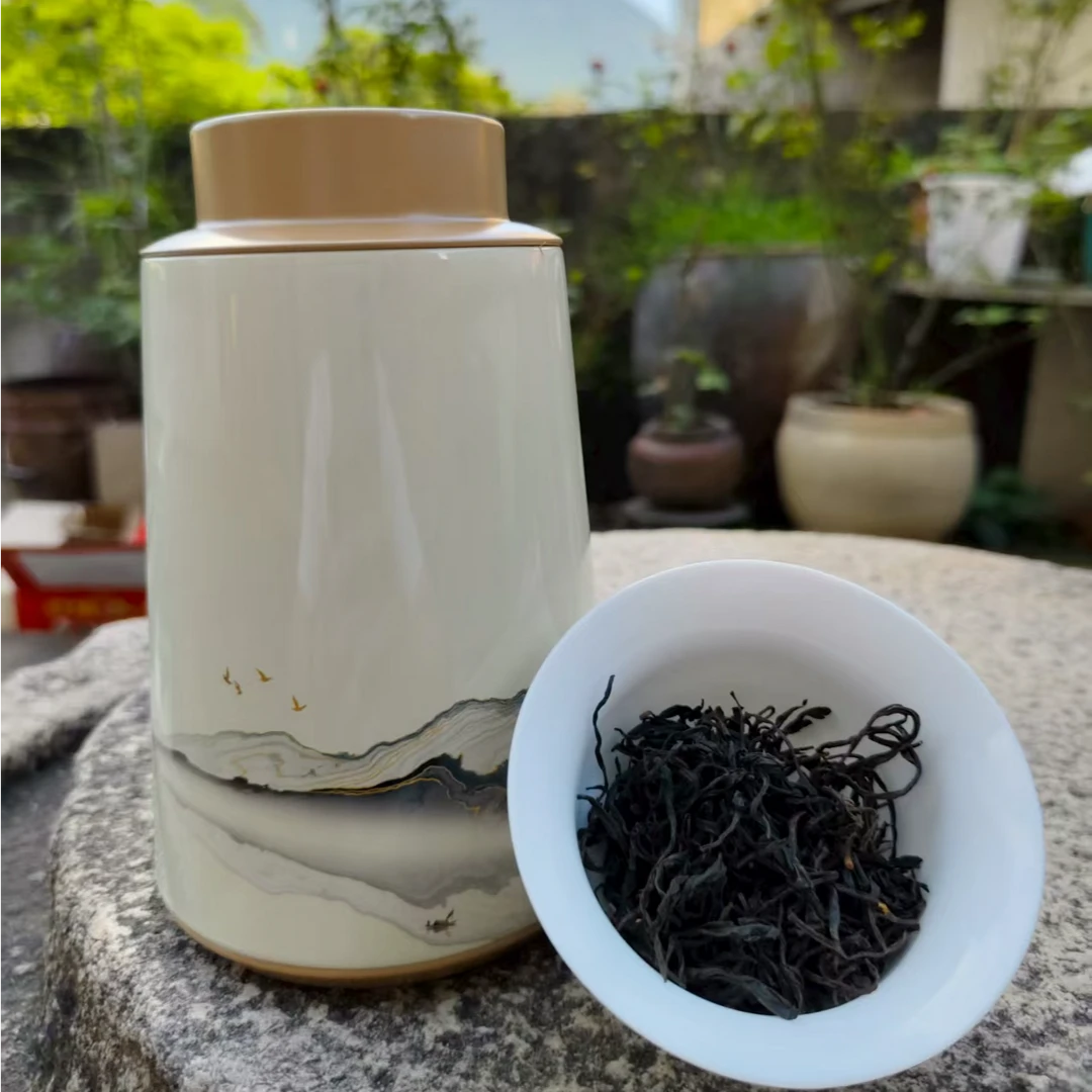 【老六严选】2025年武夷山小种红茶125g
