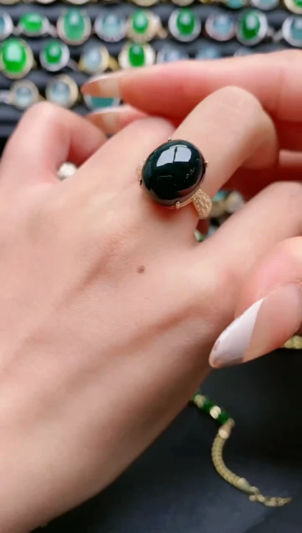 【闪购商品】翡翠戒指银S925镶嵌11111