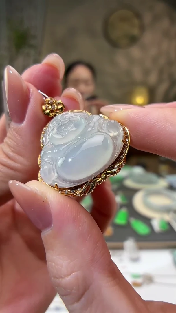 吊坠(不含链)18K金镶嵌翡翠佛公