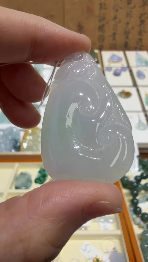 翡翠挂件未镶嵌A货翡翠多样性孤品
