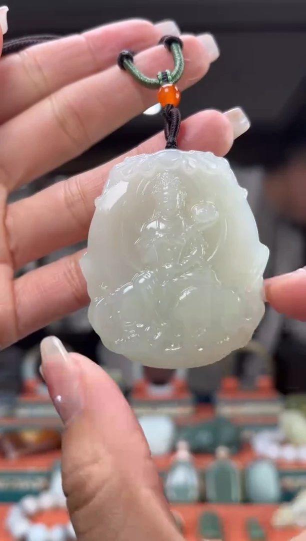 【闪购商品】和田玉颈饰未镶嵌佩佩龙 蛇