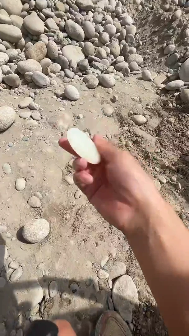 颈饰未镶嵌和田玉001