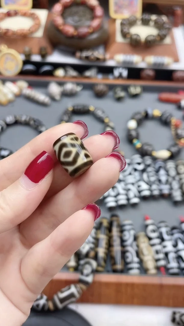 【闪购商品】玛瑙/玉髓珠珠未镶嵌金刚三眼