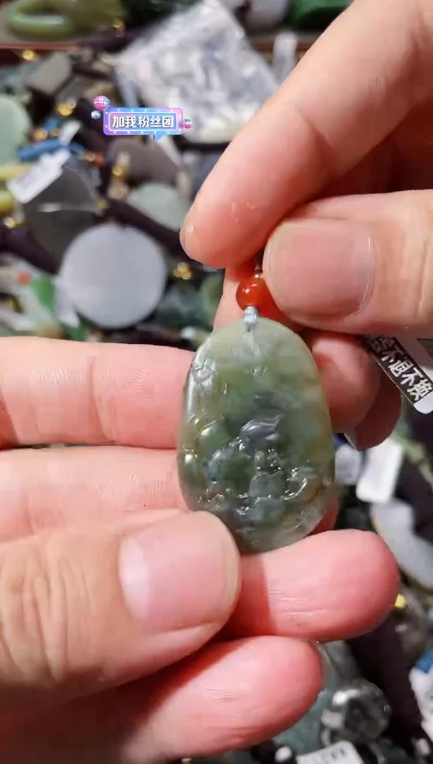 和田玉未镶嵌颈饰拍一发一