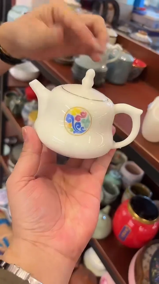 其他        茶具D